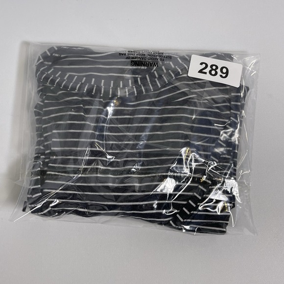 Lululemon Women's Love Tee V Neck Short Sleeve T-Shirt Black White Stripe - Picture 10 of 10